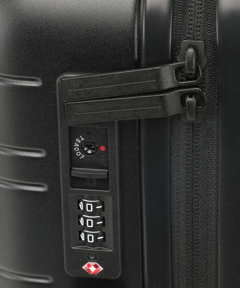 Horizn Studios M5 Essential Spinner (4 wheels) all black