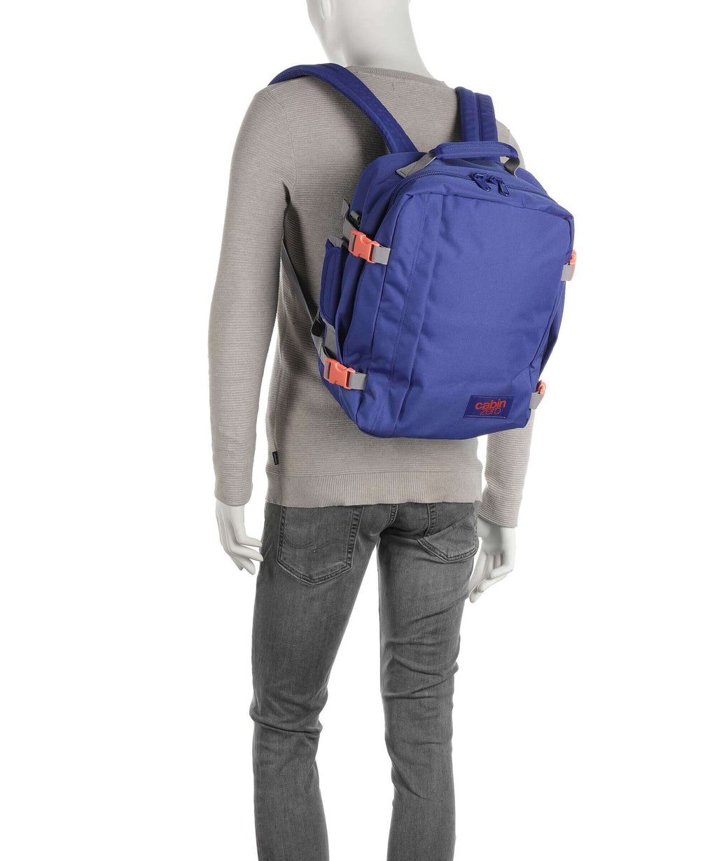 Cabin Zero Classic 28 Backpack miami magenta