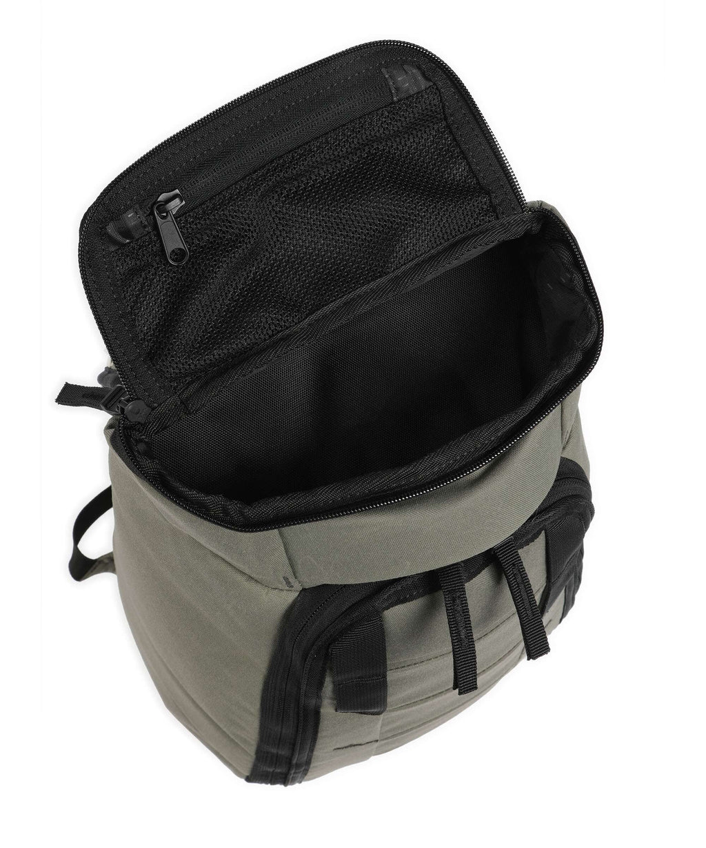 Db Hugger 20 Backpack forest green