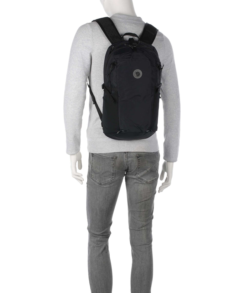 Fjällräven Abisko Soft 16 Trekking backpack black