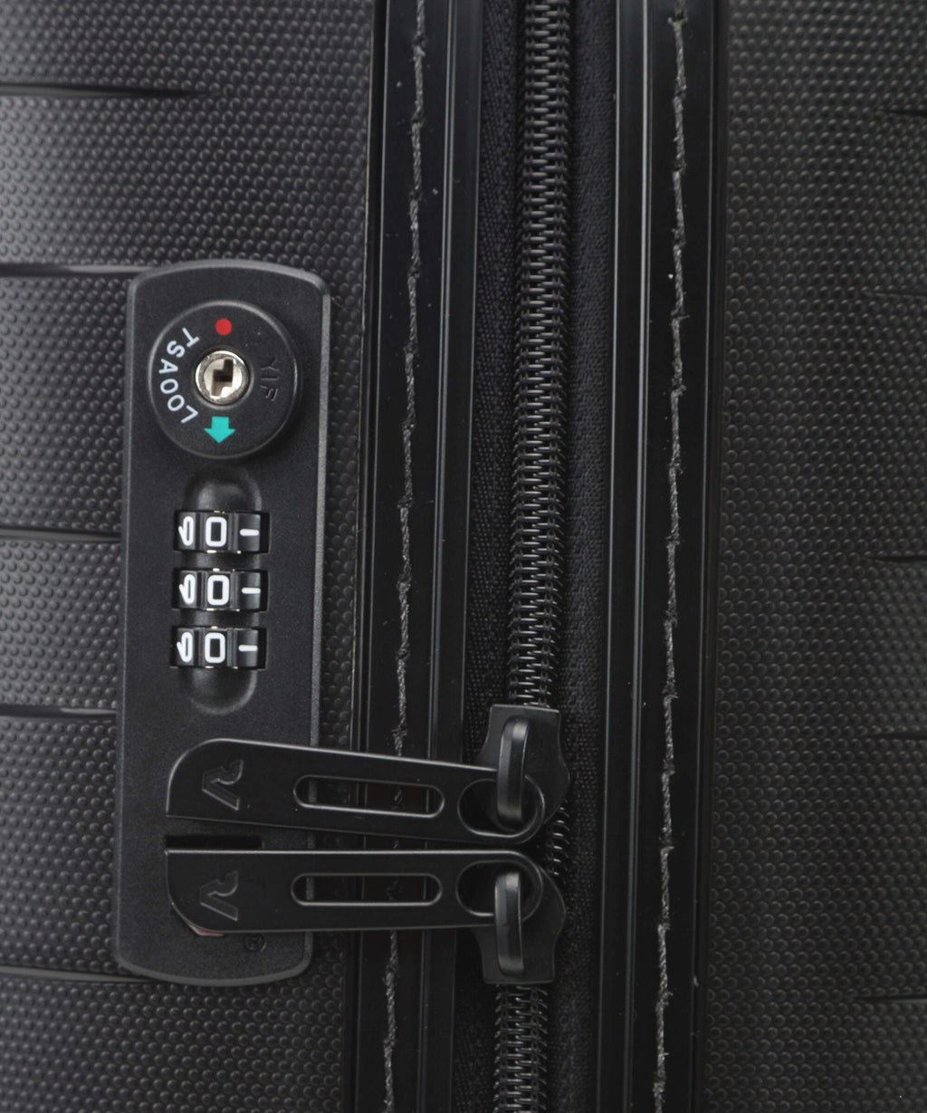 Roncato Box 4.0 EXP Spinner (4 wheels) nero