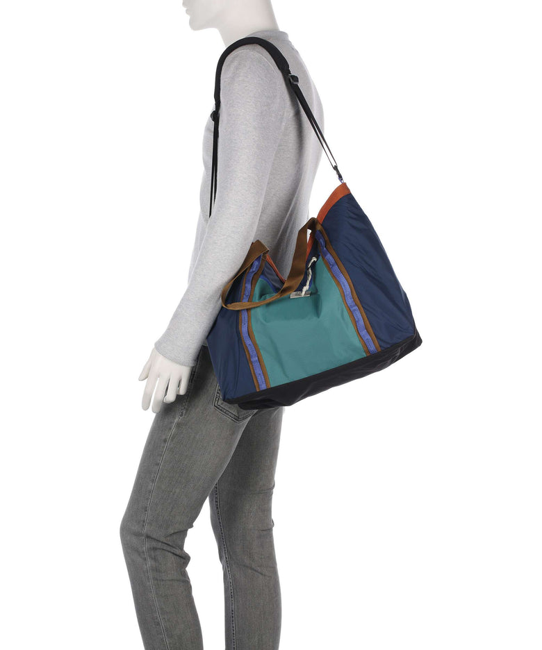 Topo Designs Mountain Utility Hobo bag midnight/caribbean