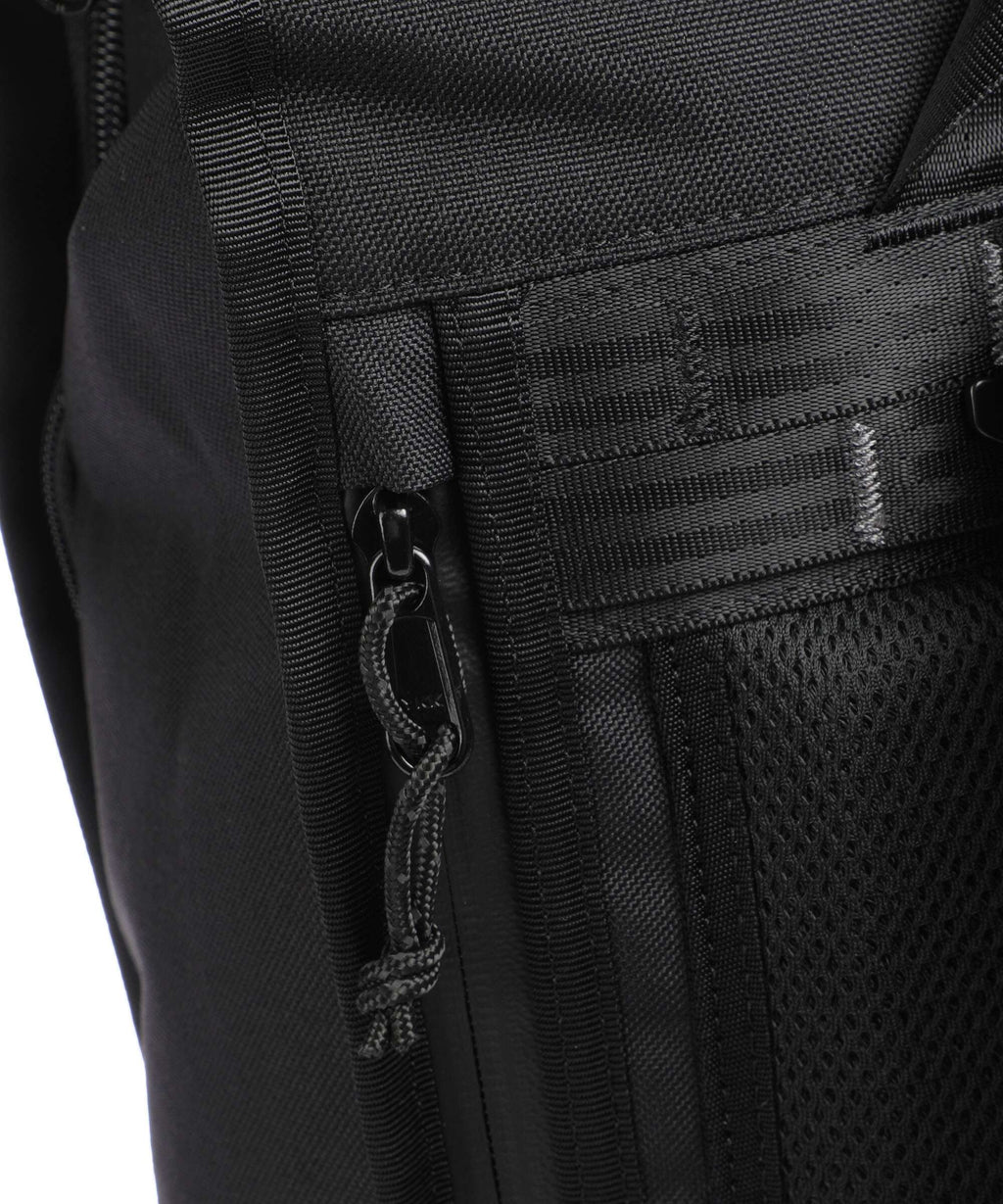 Chrome Corbet 24 Backpack black