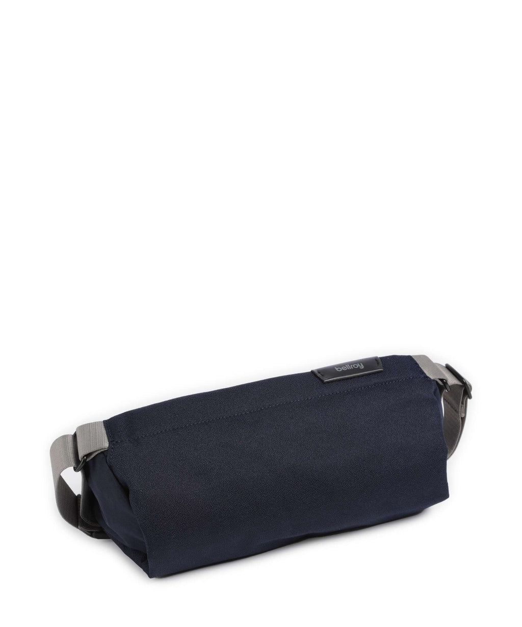 Bellroy City 4L Mini Sling bag navy