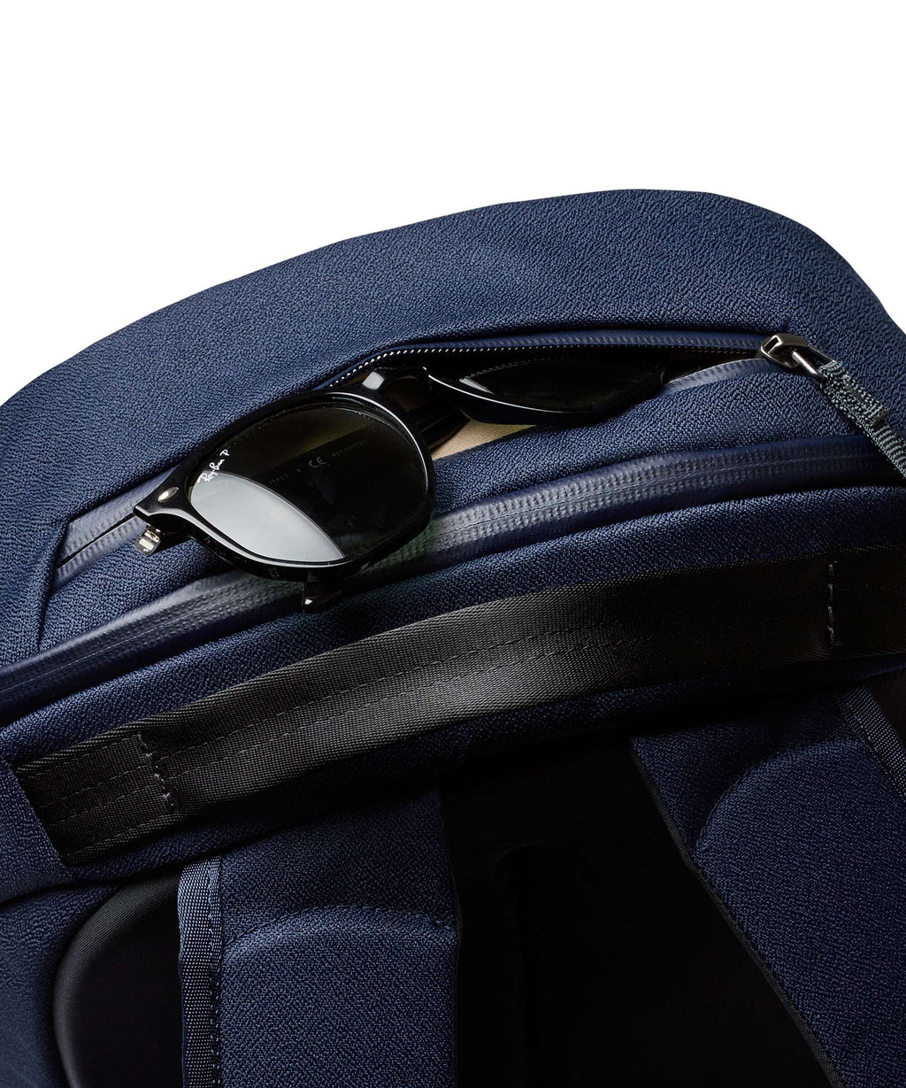 Bellroy Via 20 Backpack navy