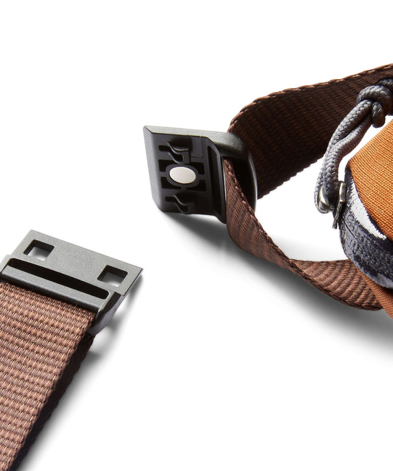 Bellroy Venture 2.5 Ready Fanny pack bronze