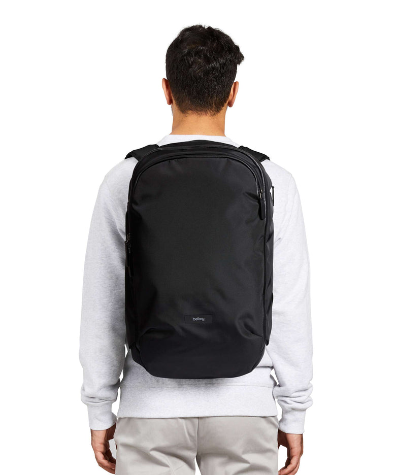 Bellroy Transit 28 Pro Backpack black