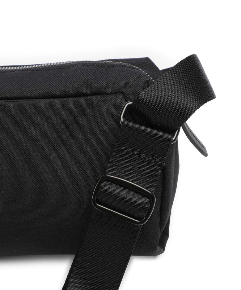 Bellroy Classic 3L Sling bag black
