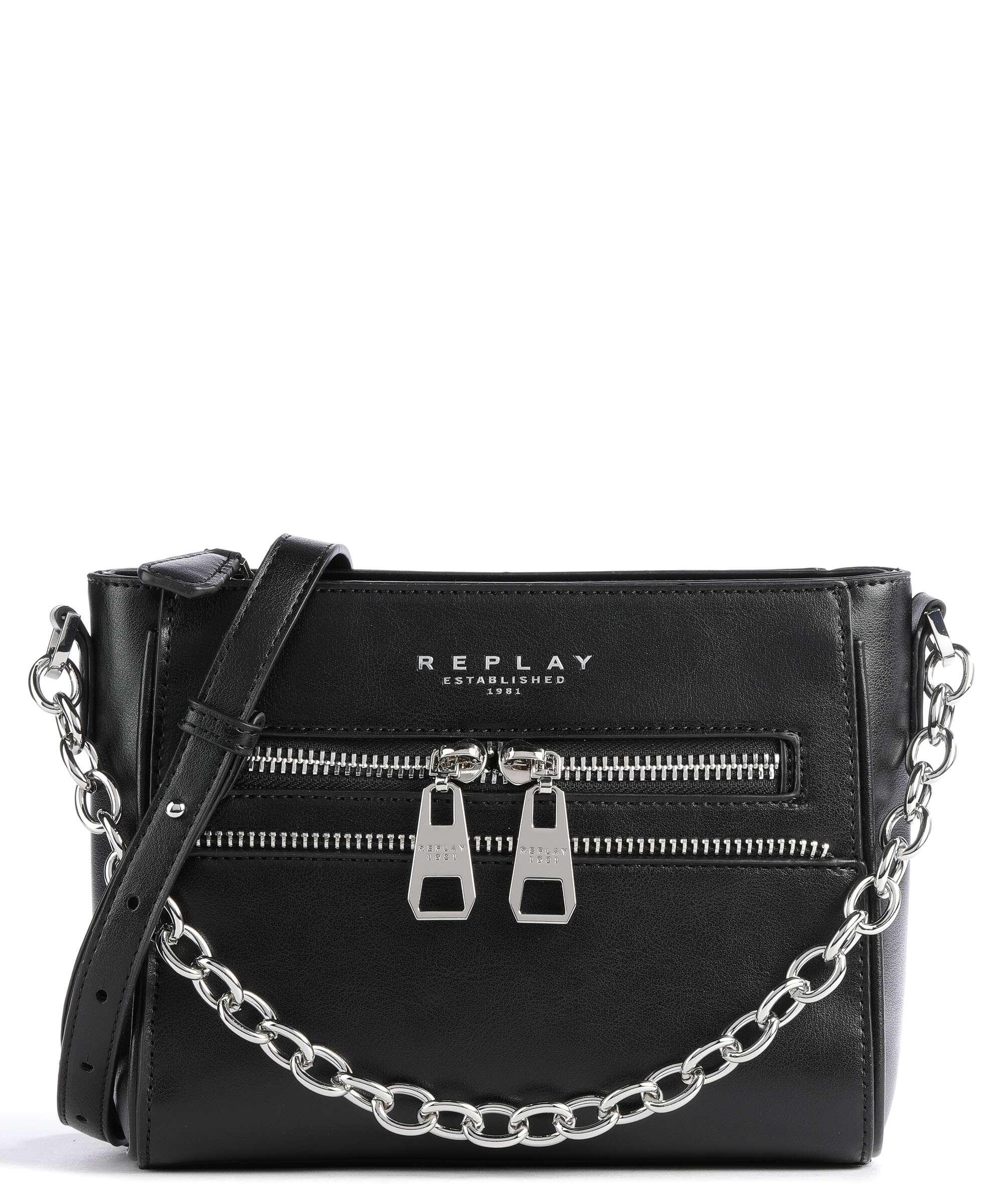 Flap crossbody bag with shoulder strap